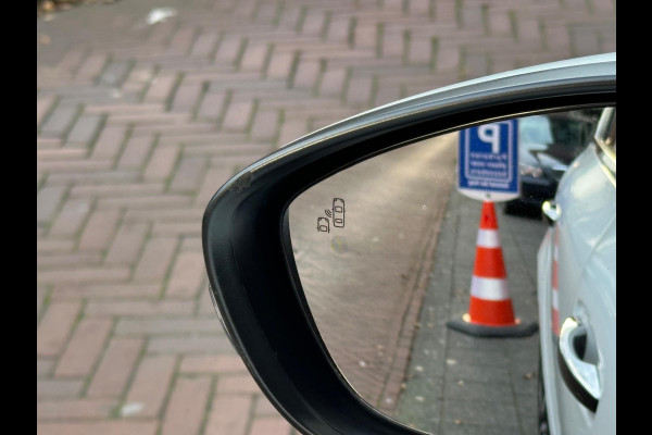 Citroën C4 Picasso 1.2 PureTech Shine Automaat Leer Navi Camera Pano