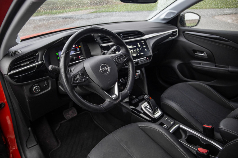Opel Corsa 1.2 Turbo AUTOMAAT / CARPLAY / CAMERA / DEALER AUTO