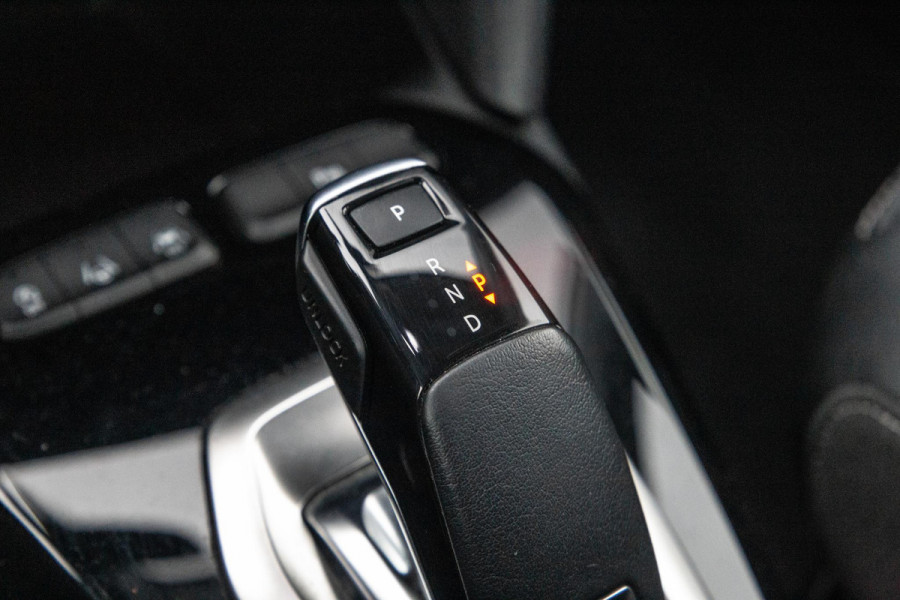 Opel Corsa 1.2 Turbo AUTOMAAT / CARPLAY / CAMERA / DEALER AUTO