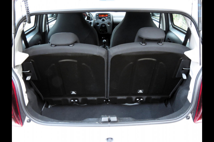 Peugeot 108 1.0 e-VTi Active 5-DEURS | AIRCO | BLUETOOTH | ORG NEDERLANDSE AUTO |