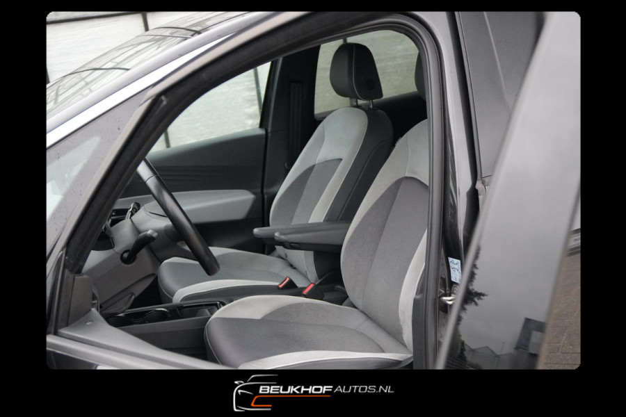 Volkswagen ID.3 First Plus 58 kWh Soh 92.7% Carplay Navi cam