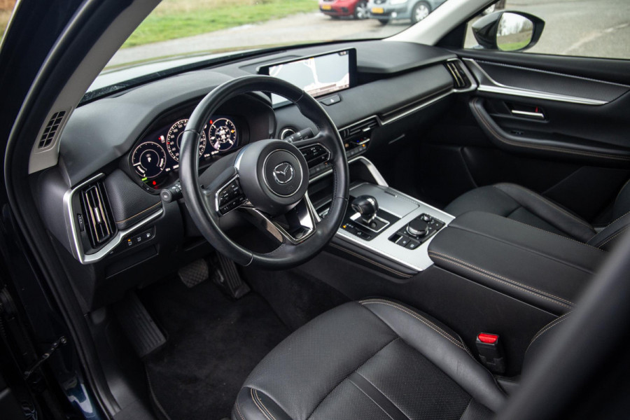 Mazda CX-60 2.5 e-SkyActiv PHEV Homura STOELVERWARMING / CARPLAY / DEALER AUTO / LEER
