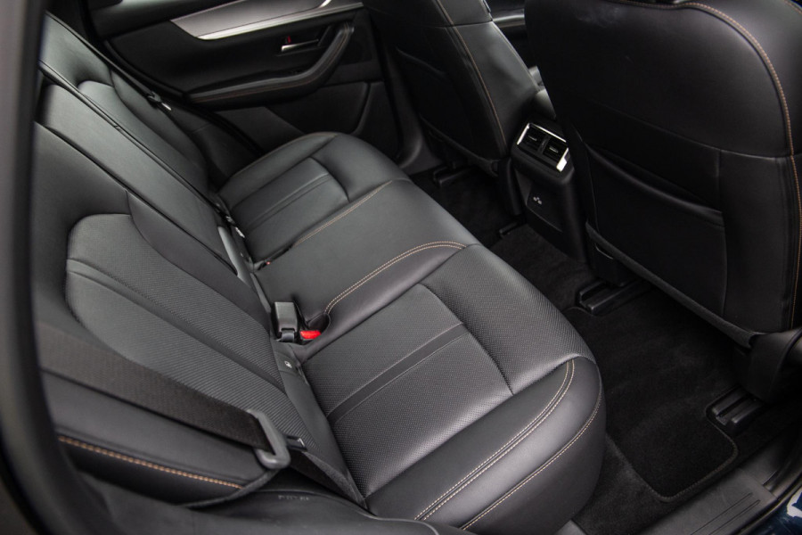 Mazda CX-60 2.5 e-SkyActiv PHEV Homura STOELVERWARMING / CARPLAY / DEALER AUTO / LEER