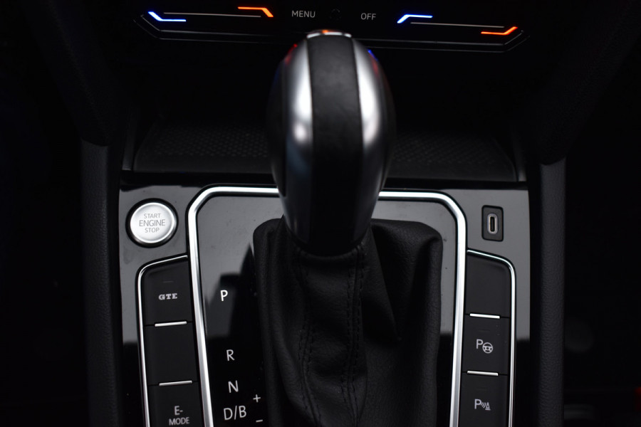 Volkswagen Passat Variant GTE 218PK DSG HYBRID GTE BUSINESS LEDER/CAMERA/IQ-LIGHT