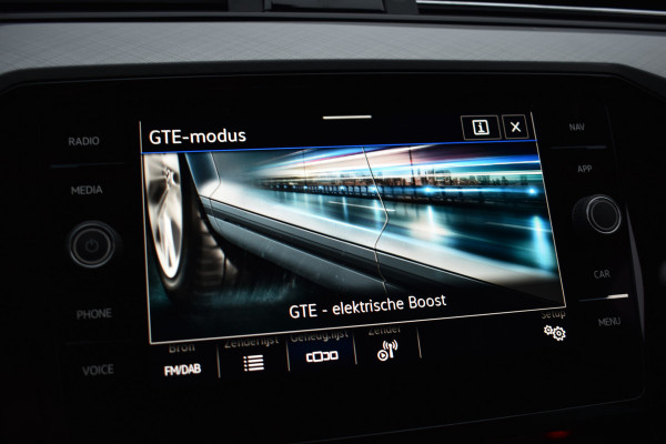 Volkswagen Passat Variant GTE 218PK DSG HYBRID GTE BUSINESS LEDER/CAMERA/IQ-LIGHT