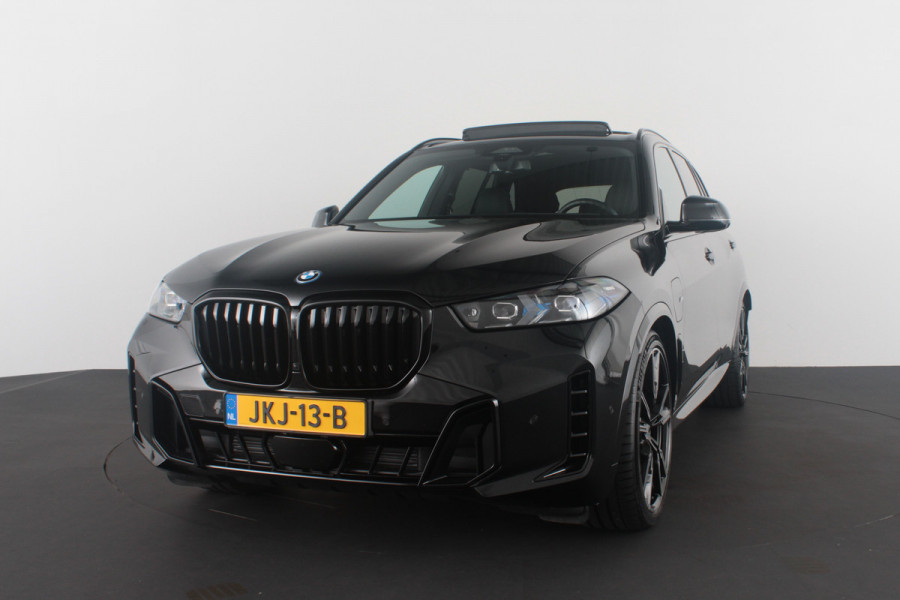 BMW X5 xDrive50e 490pk > Innovatie-pakket/Trekhaak/Travel-pakket/Shadow line