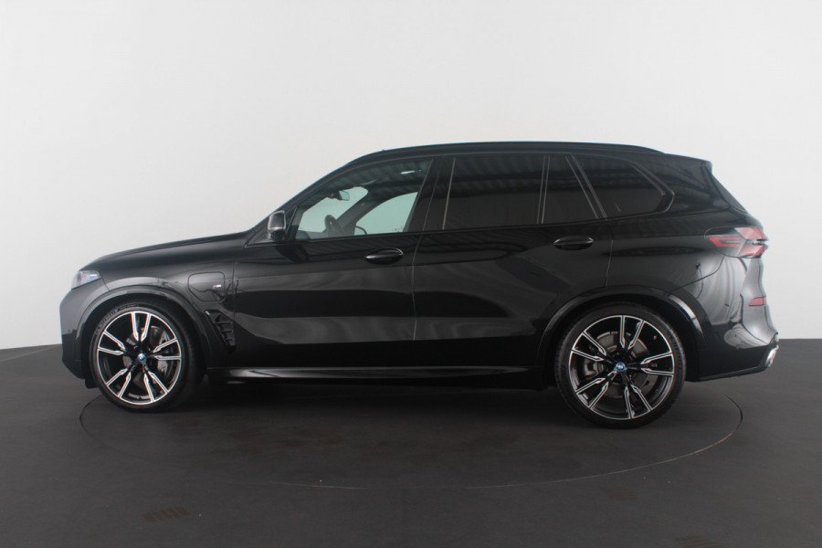 BMW X5 xDrive50e 490pk > Innovatie-pakket/Trekhaak/Travel-pakket/Shadow line