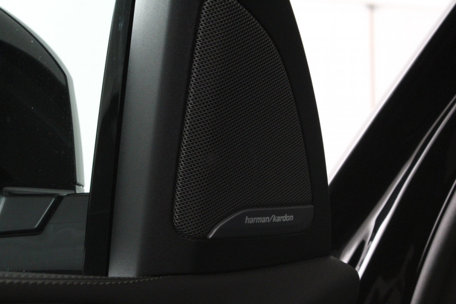 BMW X5 xDrive50e 490pk > Innovatie-pakket/Trekhaak/Travel-pakket/Shadow line