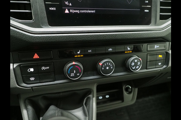 Volkswagen Crafter 35 2.0 TDI L4H3 | Beklede Laadruimte | LED | Sidesteps | Carplay | Camera | Trekhaak