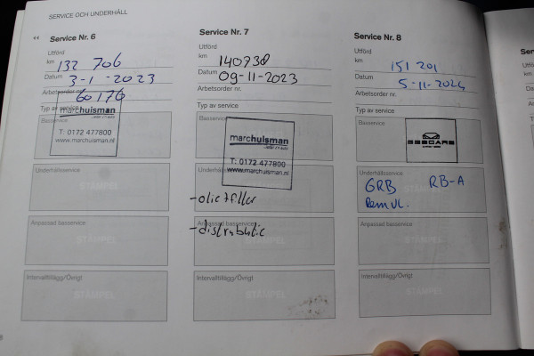 Volvo V90 Cross Country 2.0 D5 Pro / Trekhaak / Panoramadak / Camera / Head-up / Bowers en Wilkens / Luchtvering / 20'' / Keyless / Standverwarming / Stuurverwarming  / Dodehoek / Stoelverwarming / ACC