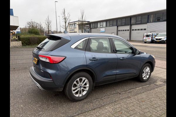 Ford Kuga 2.5 FHEV Titanium Hybride trekhaak
