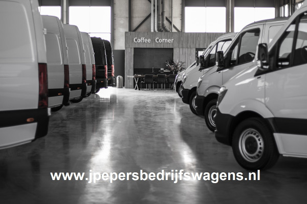 Mercedes-Benz Sprinter 317 CDI L2 H2 MBUX / 360 Camera / Geveerde stoel / Navigatie / Cruise control / Airco / 270 Graden achterdeuren