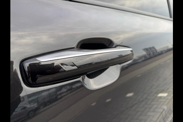 Lynk & Co 01 1.5 Bomvol Black Edition 261PK 360°Camera