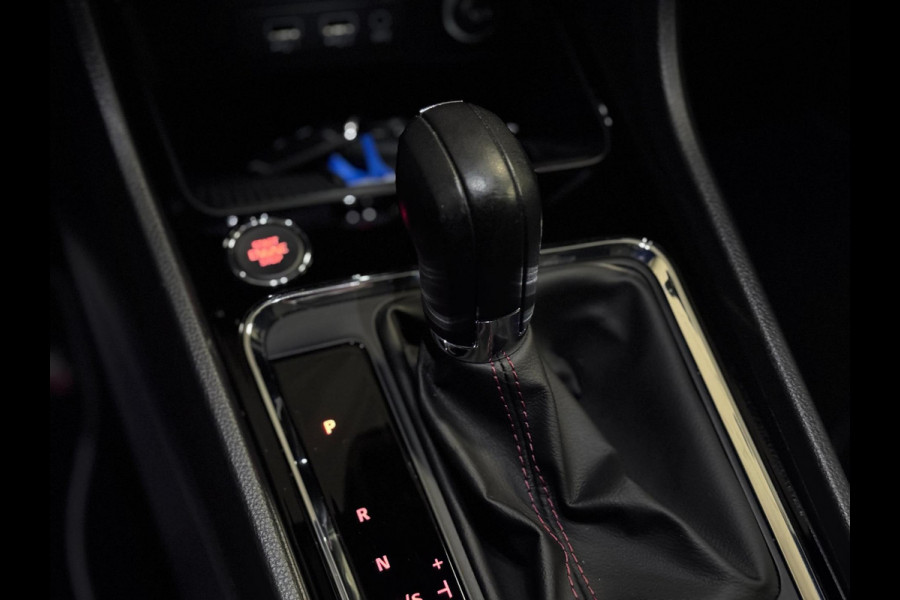 Seat Ateca 2.0 TSI FR 4DRIVE FR BLACK | PANO | KEYLESS | LEDER | LED