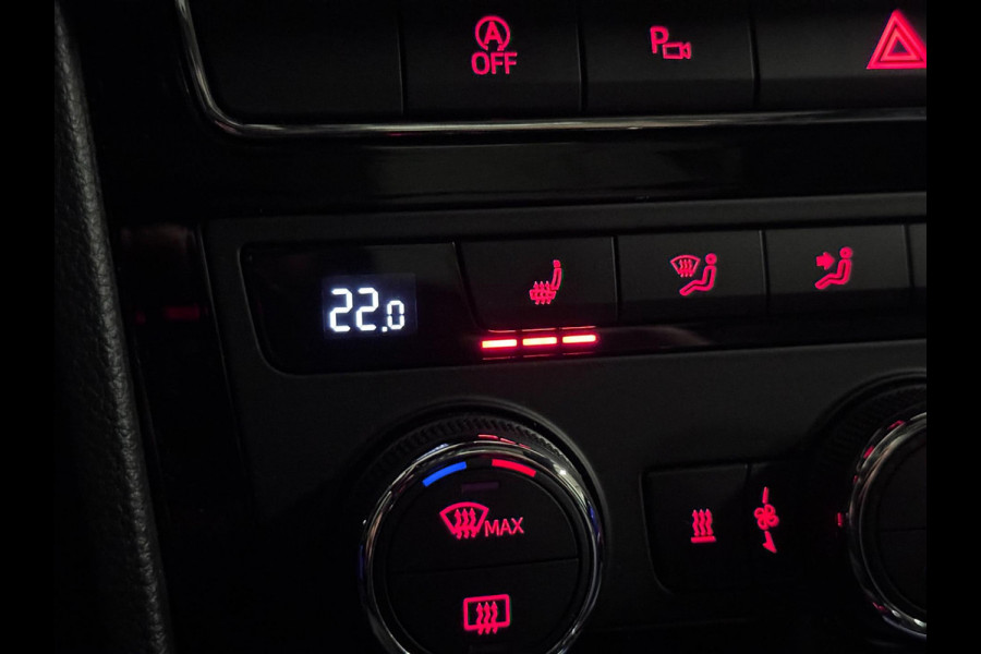 Seat Ateca 2.0 TSI FR 4DRIVE FR BLACK | PANO | KEYLESS | LEDER | LED