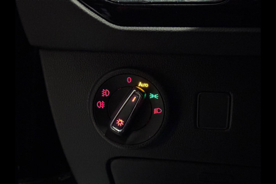 Seat Ateca 2.0 TSI FR 4DRIVE FR BLACK | PANO | KEYLESS | LEDER | LED