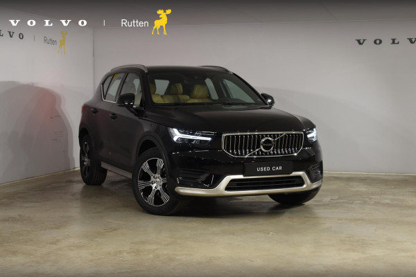 Volvo XC40 T3 163PK Automaat Inscription / Navigatie / Adaptive Cruise control / Stoelverwarming / Elektr. Trekhaak / Parkeersensoren v+a