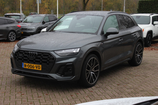 Audi Q5 50 TFSI e S edition NL Auto! / 360Camera / Half leder / 20'' / Adapt.cruise / BTW Auto