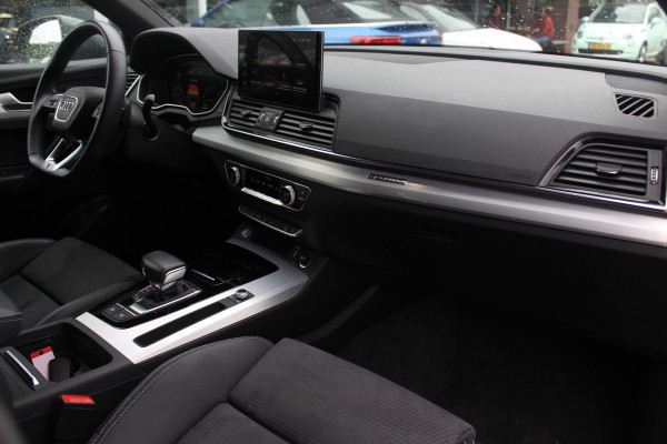 Audi Q5 50 TFSI e S edition NL Auto! / 360Camera / Half leder / 20'' / Adapt.cruise / BTW Auto