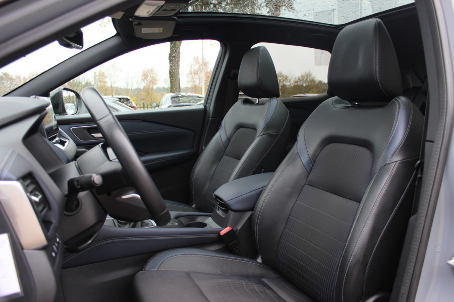 Nissan QASHQAI 1.3 MHEV Tekna / Panoramadak / 360Camera / Head-up / Half leder / Matrix LED / 19'' / Stoelverwarming / DAB / ACC
