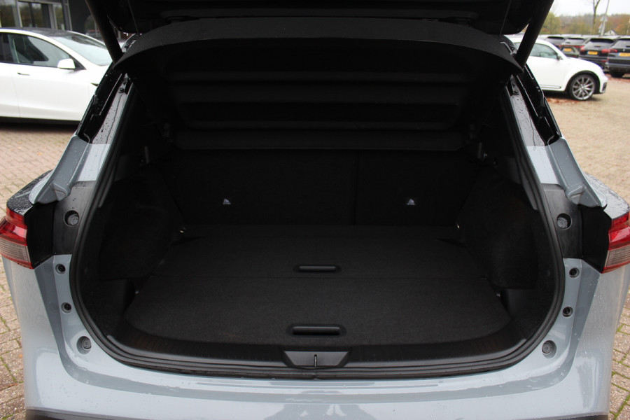 Nissan QASHQAI 1.3 MHEV Tekna / Panoramadak / 360Camera / Head-up / Half leder / Matrix LED / 19'' / Stoelverwarming / DAB / ACC