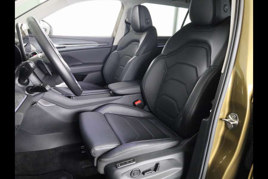Škoda Kodiaq 1.5 TSI PHEV Business Edition 204 pk Automaat (DSG) | Verlengde garantie | Navigatie | Trekhaak (wegklapbaar) | Parkeersensoren | Achteruitrijcamera | Lederen bekleding | Stoelverwarming v/a |