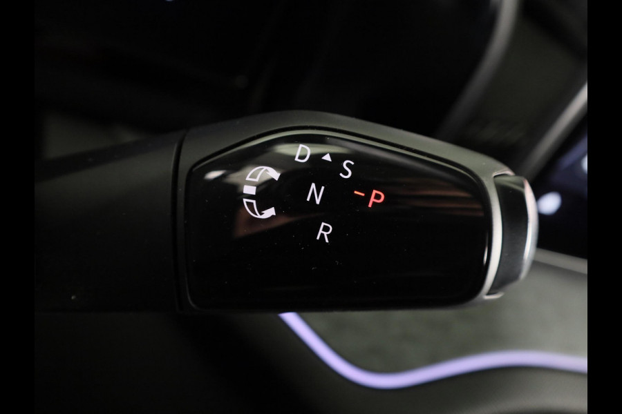 Škoda Kodiaq 1.5 TSI PHEV Business Edition 204 pk Automaat (DSG) | Verlengde garantie | Navigatie | Trekhaak (wegklapbaar) | Parkeersensoren | Achteruitrijcamera | Lederen bekleding | Stoelverwarming v/a |