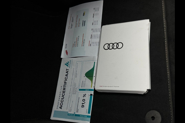 Audi e-tron Quattro Business edition Plus, 1 e eigenaar, panodak, leder, camera, afn. trekhaak, stoelverwarming, NL auto nap