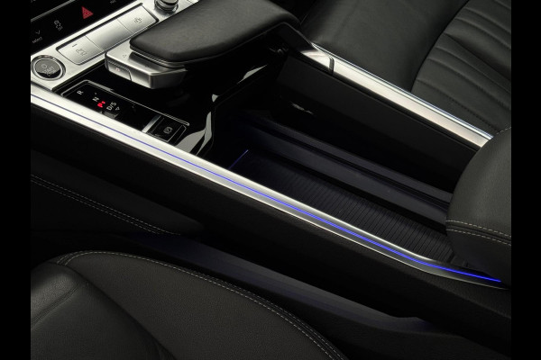 Audi e-tron Quattro Business edition Plus, 1 e eigenaar, panodak, leder, camera, afn. trekhaak, stoelverwarming, NL auto nap