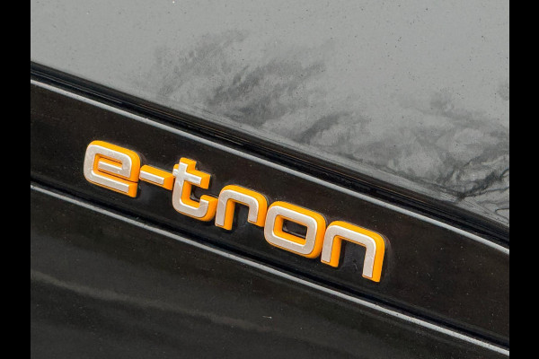 Audi e-tron Quattro Business edition Plus, 1 e eigenaar, panodak, leder, camera, afn. trekhaak, stoelverwarming, NL auto nap
