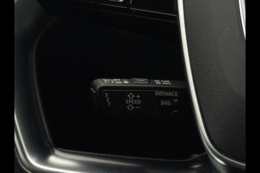 Audi e-tron Quattro Business edition Plus, 1 e eigenaar, panodak, leder, camera, afn. trekhaak, stoelverwarming, NL auto nap
