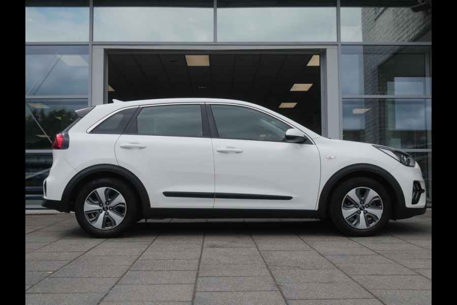 Kia Niro 1.6 GDi Hybrid Edition | Trekhaak | Draadloos Carplay | Camera | Clima |