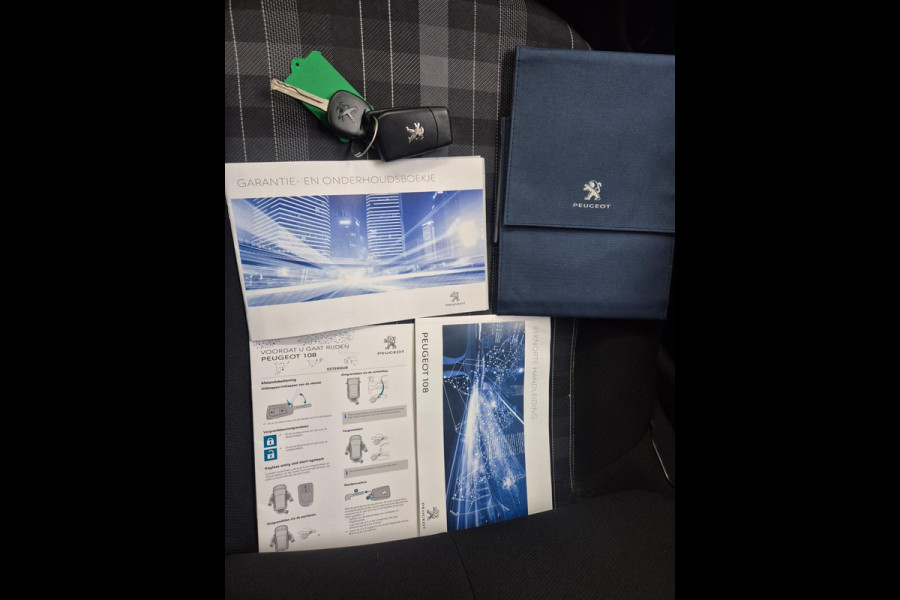 Peugeot 108 12mnd GARANTIE Automaat NL NAP Flippers Bluetooth USB AUX Sport Wit Dealeronderhouden APK tot 7-2027 1.0 e-VTi Active