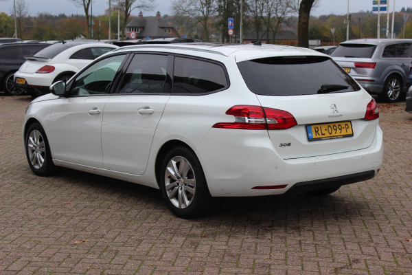Peugeot 308 SW 1.6 BlueHDI Blue Lease Executive / Panoramadak / Navigatie / Parkeerhulp V+A / 16'' / DAB / Cruise Control
