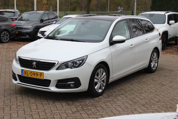 Peugeot 308 SW 1.6 BlueHDI Blue Lease Executive / Panoramadak / Navigatie / Parkeerhulp V+A / 16'' / DAB / Cruise Control