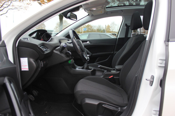 Peugeot 308 SW 1.6 BlueHDI Blue Lease Executive / Panoramadak / Navigatie / Parkeerhulp V+A / 16'' / DAB / Cruise Control