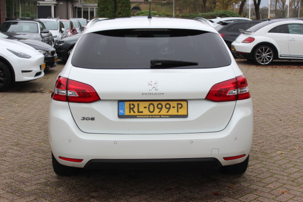 Peugeot 308 SW 1.6 BlueHDI Blue Lease Executive / Panoramadak / Navigatie / Parkeerhulp V+A / 16'' / DAB / Cruise Control