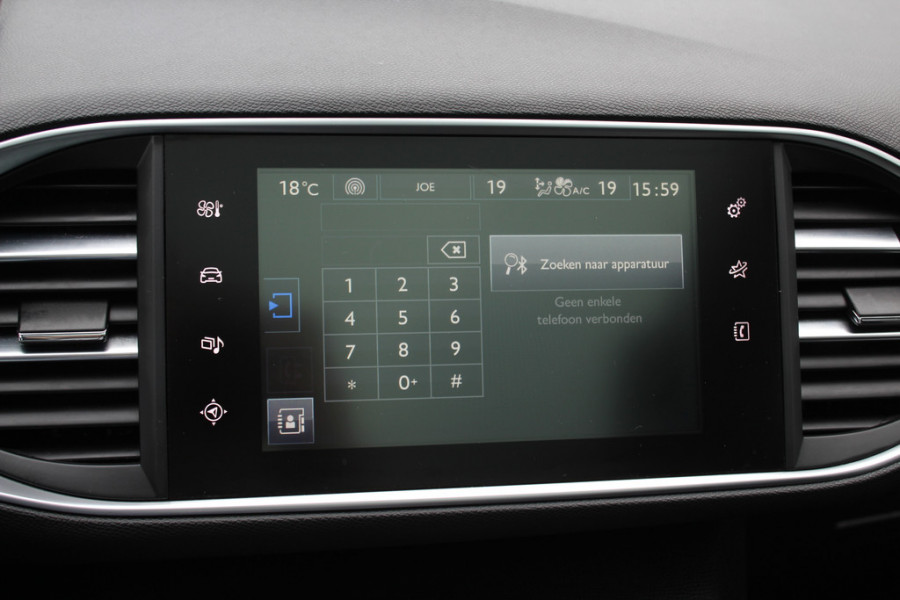 Peugeot 308 SW 1.6 BlueHDI Blue Lease Executive / Panoramadak / Navigatie / Parkeerhulp V+A / 16'' / DAB / Cruise Control