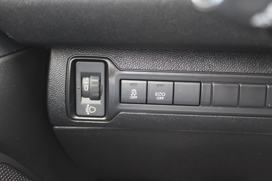 Peugeot 308 SW 1.6 BlueHDI Blue Lease Executive / Panoramadak / Navigatie / Parkeerhulp V+A / 16'' / DAB / Cruise Control