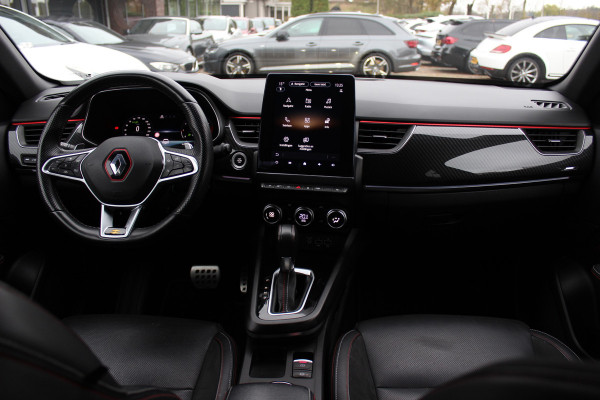 Renault Arkana 1.3 TCe 140 R.S. Line / Camera / Leder / 18'' / Bose / Keyless / Sfeerverlichting / Navigatie / Dodehoek / DAB / ACC / Stoelverwarming