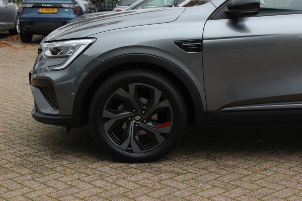 Renault Arkana 1.3 TCe 140 R.S. Line / Camera / Leder / 18'' / Bose / Keyless / Sfeerverlichting / Navigatie / Dodehoek / DAB / ACC / Stoelverwarming