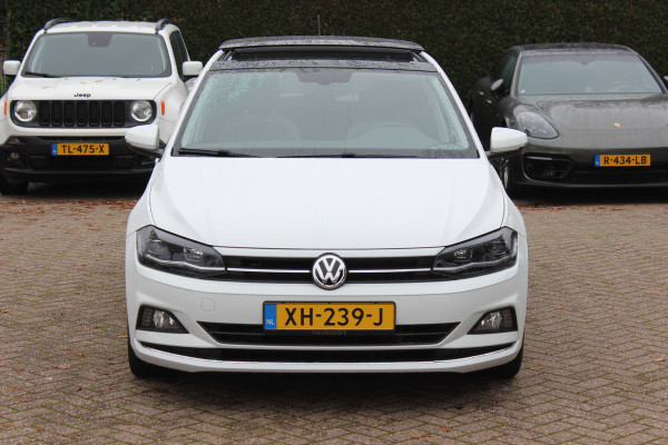 Volkswagen Polo 1.0 TSI Highline / Panoramadak / Virtual Cockpit / CarPlay / 17'' / LED Koplampen / Climate Control / ACC