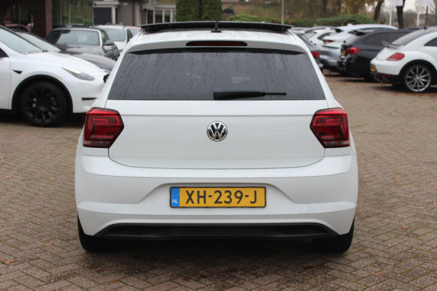 Volkswagen Polo 1.0 TSI Highline / Panoramadak / Virtual Cockpit / CarPlay / 17'' / LED Koplampen / Climate Control / ACC