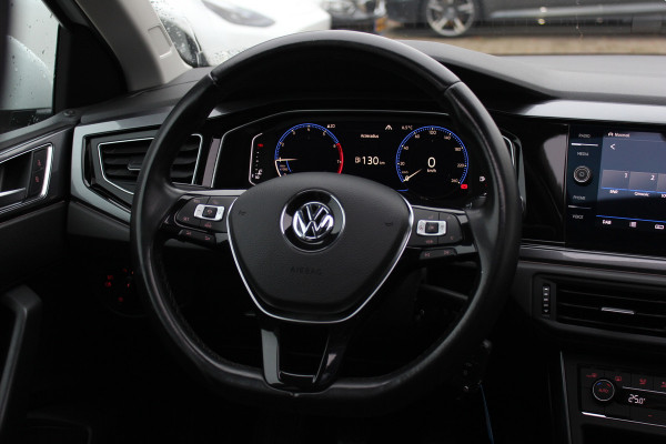 Volkswagen Polo 1.0 TSI Highline / Panoramadak / Virtual Cockpit / CarPlay / 17'' / LED Koplampen / Climate Control / ACC