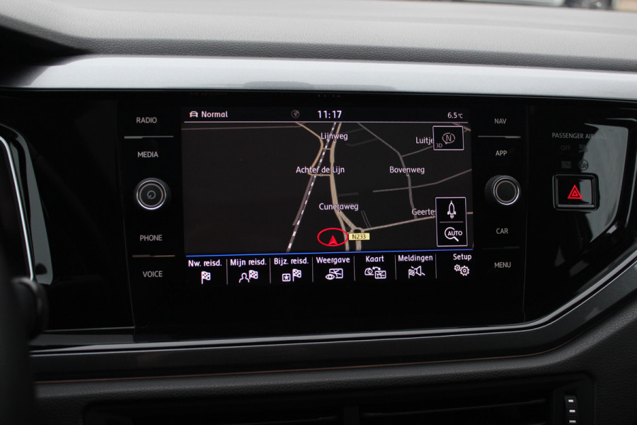 Volkswagen Polo 1.0 TSI Highline / Panoramadak / Virtual Cockpit / CarPlay / 17'' / LED Koplampen / Climate Control / ACC