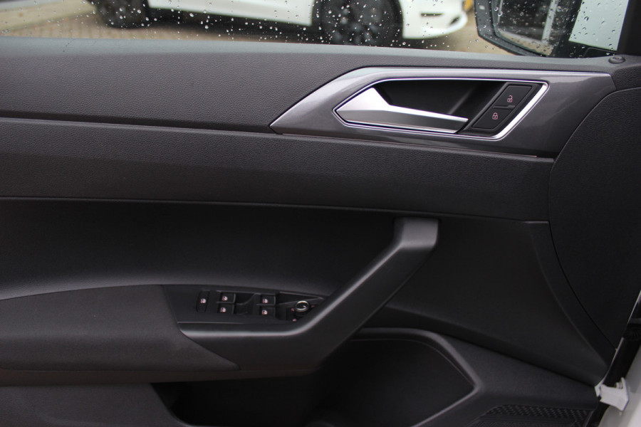 Volkswagen Polo 1.0 TSI Highline / Panoramadak / Virtual Cockpit / CarPlay / 17'' / LED Koplampen / Climate Control / ACC