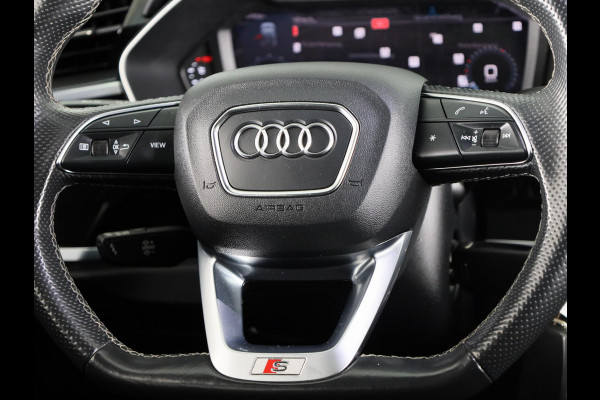 Audi Q3 Sportback 35 TFSI S Edition 150 pk S-tronic | Navigatie | Schuifdak | Parkeersensoren | Lichtmetalen velgen 20" | B&O Soundsystem | Lederen bekleding | S-Line |