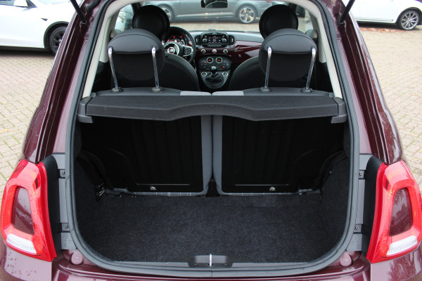 Fiat 500 1.2 Lounge / Panoramadak / Navigatie / Parkeerhulp achter / 15'' / Cruise Control / Xenon / Climate Control