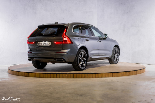 Volvo XC60 2.0 T5 R-Design | Cruise control | Zwenkbare trekhaak | Apple carplay |