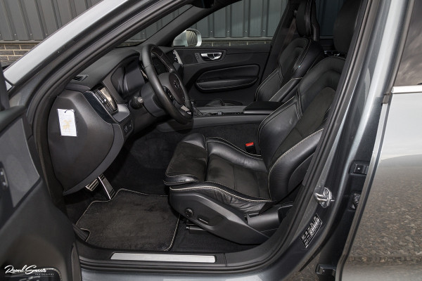 Volvo XC60 2.0 T5 R-Design | Cruise control | Zwenkbare trekhaak | Apple carplay |